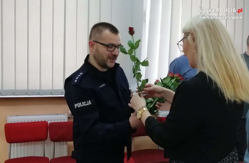 Życzenia Z Okazji Dnia Kobiet - Wiadomości - Komenda Miejska Policji W ...