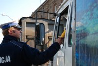 policjant podczas działań