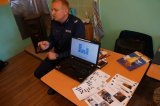dzielnicowy na spotkaniu