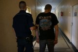 podejrzany z policjantem