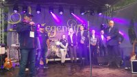 na scenie stoją organizatorzy