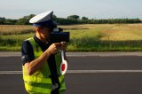 policjant  z radarem