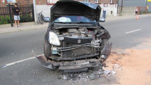 uszkodzone auto