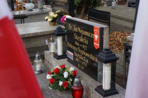 grób J.N. Stęślickiego