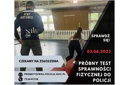 na zdjęciu plakat instruktor i kobieta biegnąca