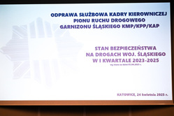 na zdjęciu slajd z narady
