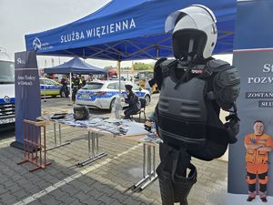 na zdjęciu stanowisko służby więziennej